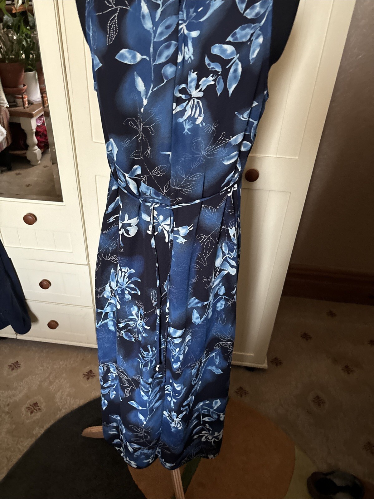 Picture 10 of 14