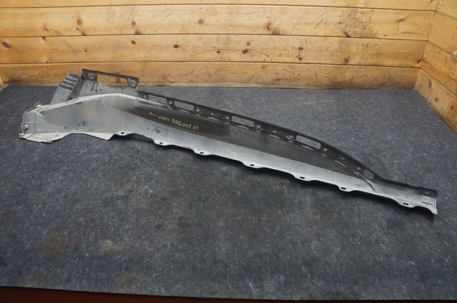 Front Left Door Sill Side Skirt Trim Panel 51777336367 Bmw I8 14-17 19-20 *Note*