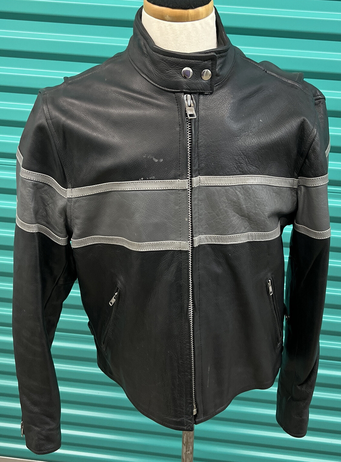Hot Leather Jacket XXL Women’s Black Gray Cafe Racer Striped Nice 23X24