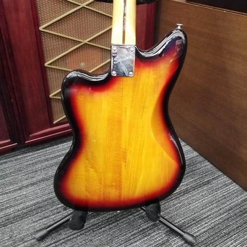 Squier Vintage Modified Jazzmaster Electric Guitar Safe delivery from Japan - Picture 15 of 19