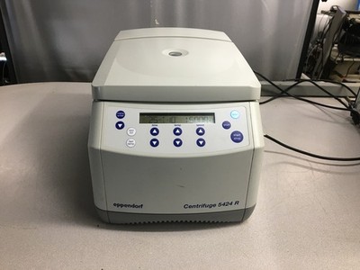 Eppendorf 5424 R Refrigerated Centrifuge w/ FA-45-24-11 Fixed-Angle Rotor