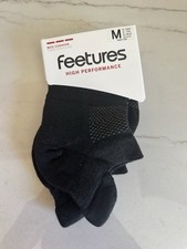 1 Pair Feetures High Performance Socks Cushion No Show Tab Size Medium Black
