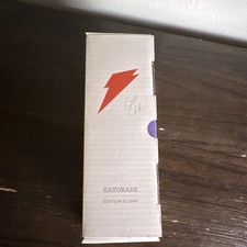 Bouchon poussoir bouteille grande pression Gatorade Caitlin Clark Dream, jamais utilisé, sans serviette