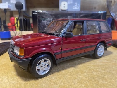 RANGE ROVER 4.6 HSE 1994 RHD in red - AUTOart 1:18