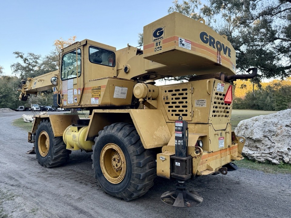 Grove RT522 22-Ton Rough Terrain Crane - 4X4 - DUETZ DIESEL ...