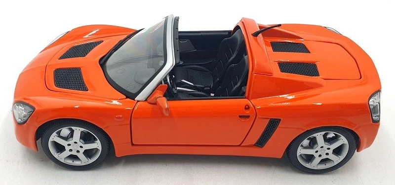Maisto escala 1/18 diecast DC23224A - Opel Speedster - naranja Foto 3 de 4