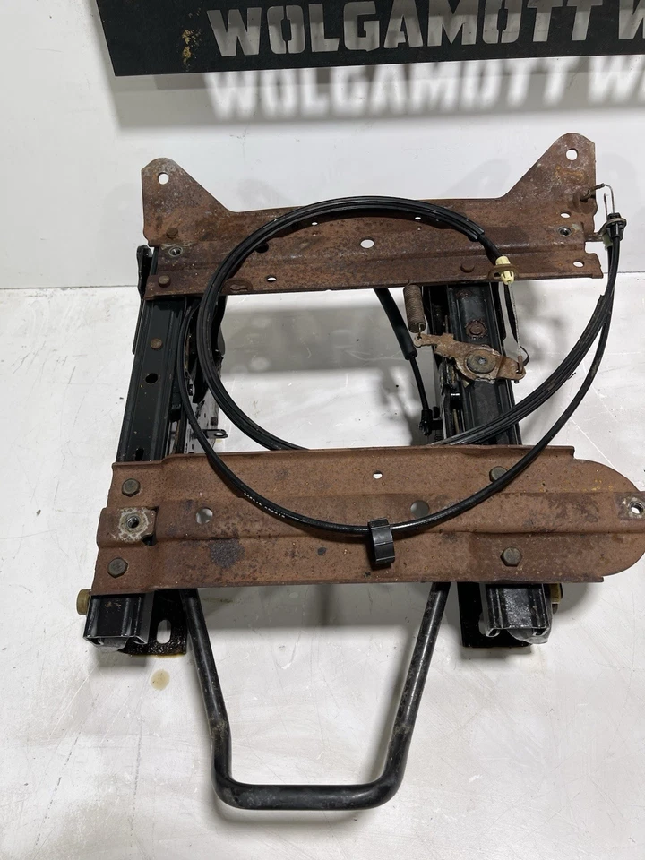 03-06 Jeep TJ Wrangler conductor y pasajero delantero extensión e inclinación soportes de asiento Foto 2 de 4