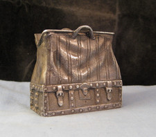 ANTIQUE TABLE VESTA CASE MATCHSAFE MATCH STRIKER FRENCH BAG MAISON BOINET BOX