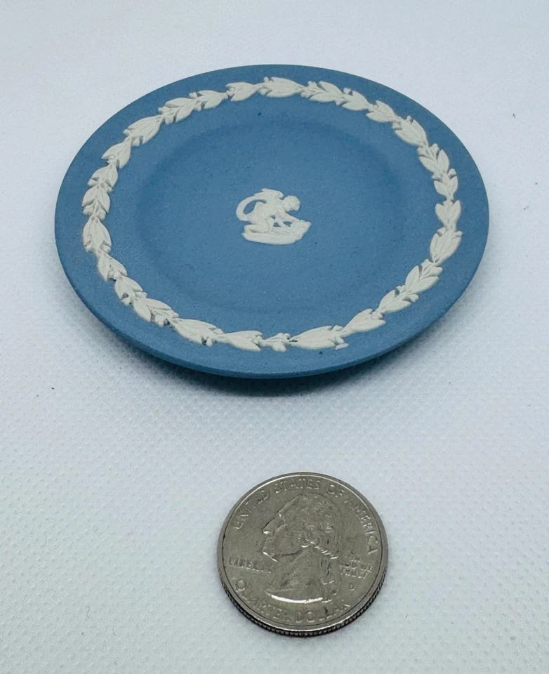 Wedgwood Blue Jasperware Miniature Plate - Image 2 of 3