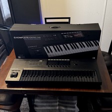 Limited Edition Black Keys Native Instruments Komplete Kontrol S49 Mk2