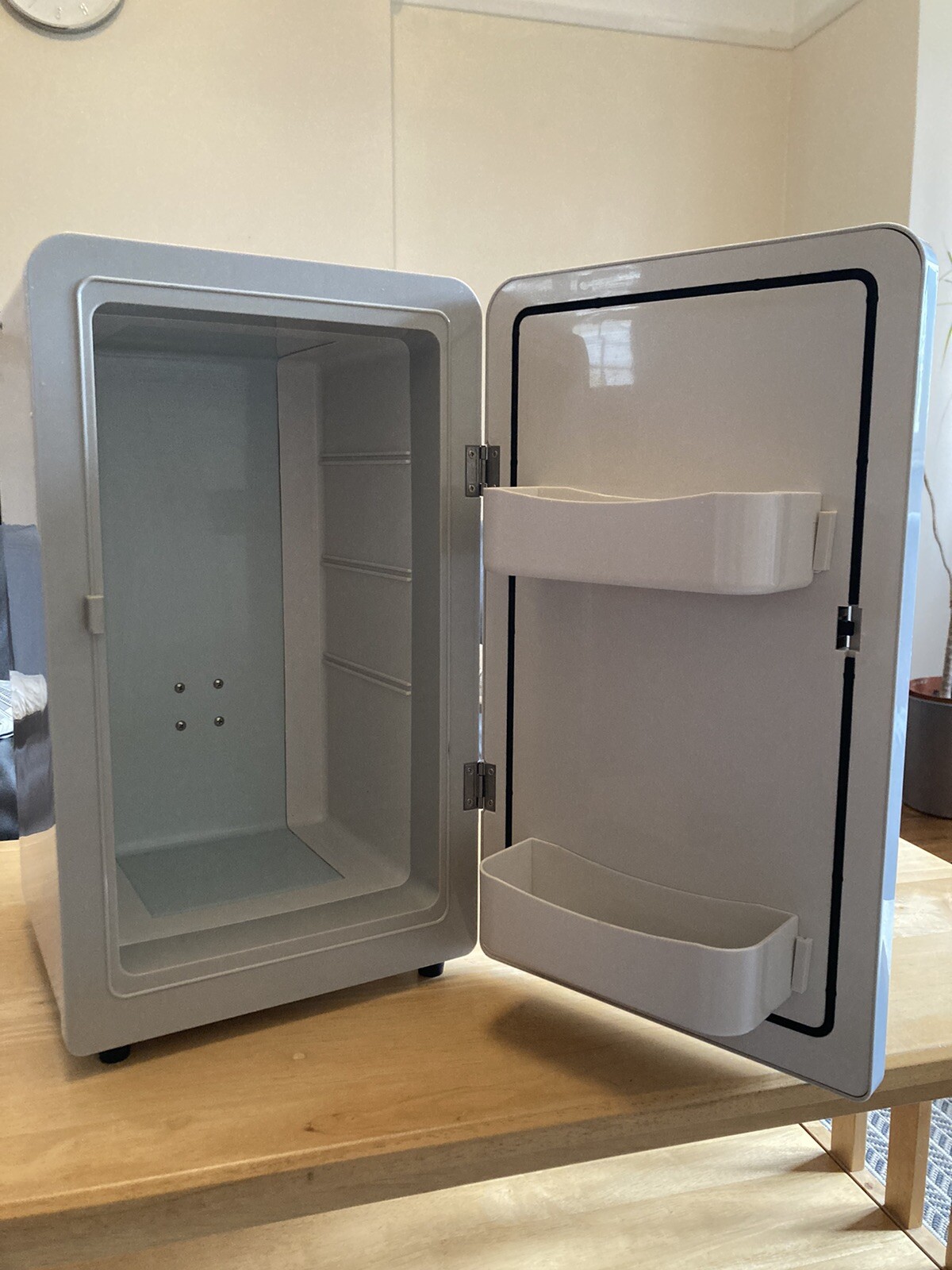 Cristal Mini Fridge 16L Grey eBay