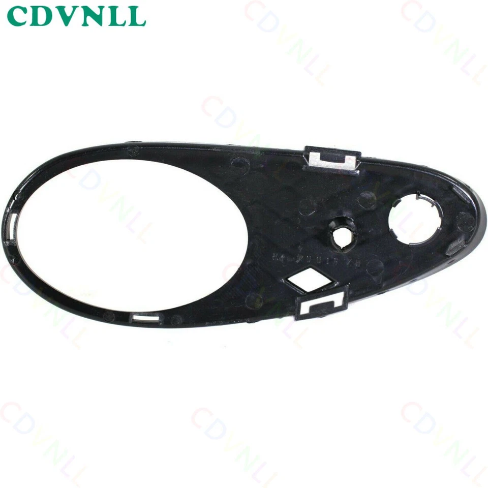 For Mercedes Benz C230 2003-2007 Front Bumper Fog Light Grille Cover Bezel Pair - Imagem 4 de 4