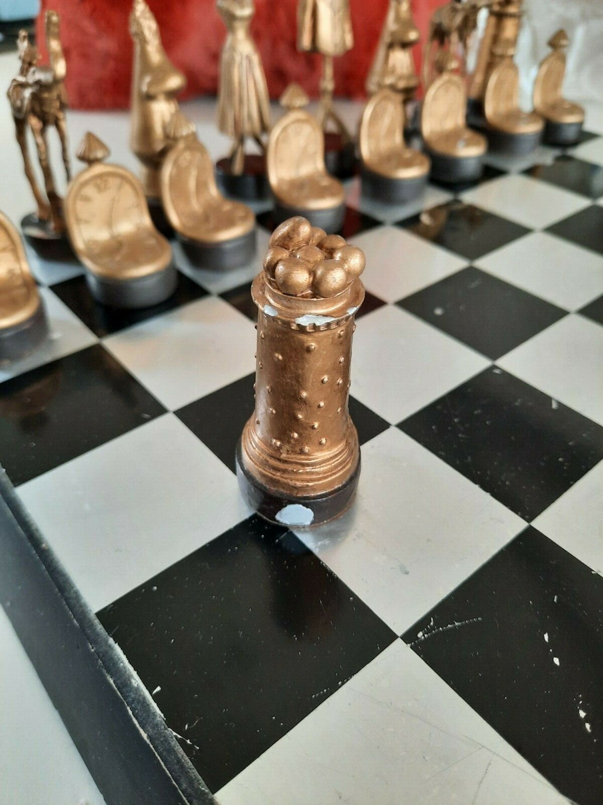 Salvador Dali (d'après) - jeu d'échecs surréealiste - Catawiki