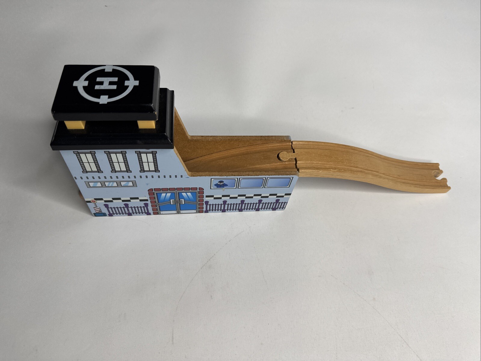 Picture 2 of 6