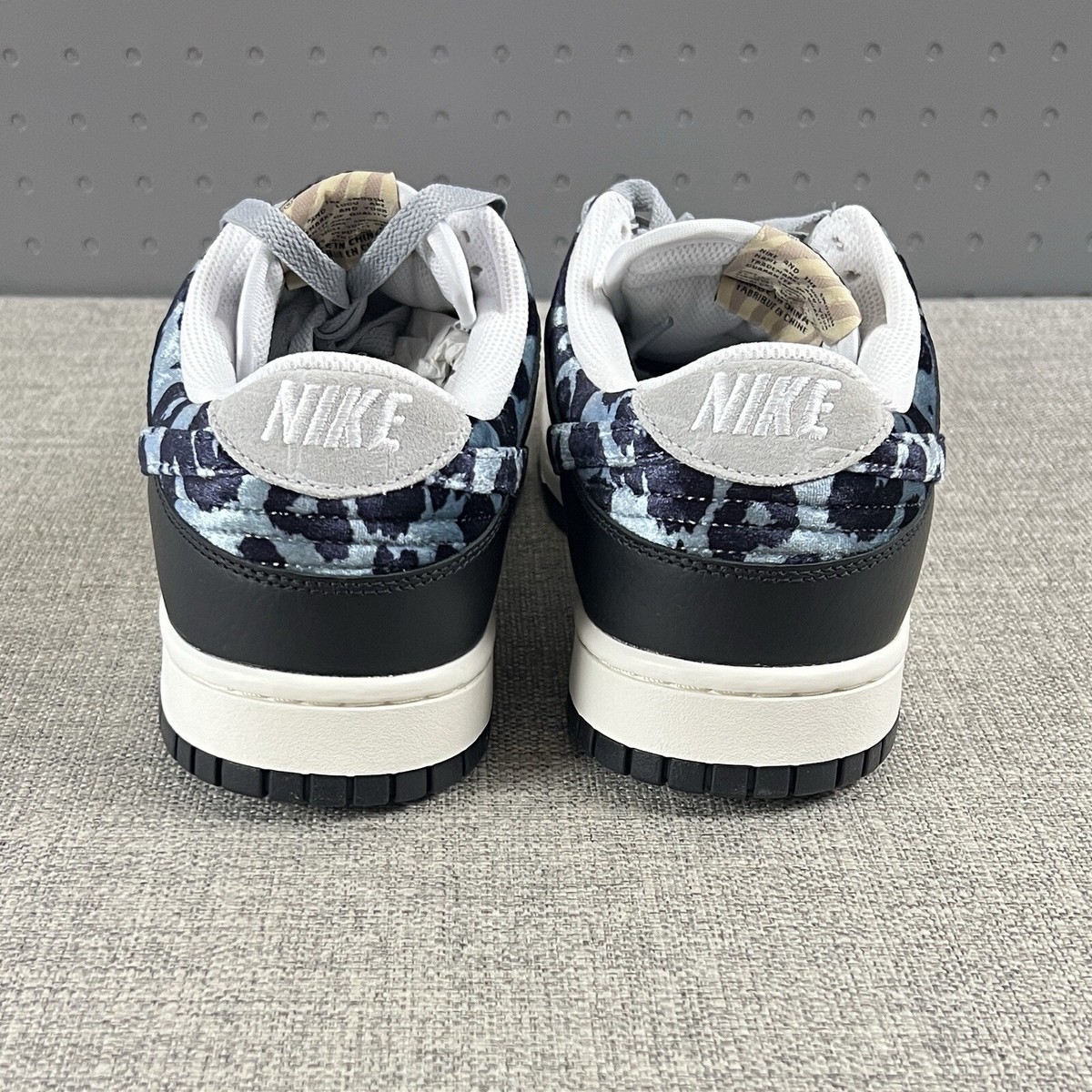 Nike By You Dunk Low Blue FJ2253-901 Men\'s Size 11.5 Buy Nike Dunk Low Unlocked By You Custom Shoes  main image 2