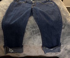 Levi's Women's Dark Blue Straight Leg With Flowers