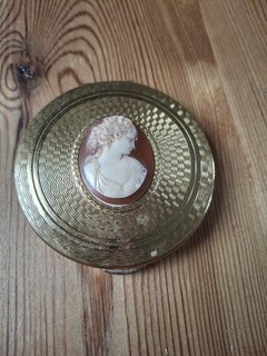 Vintage Kigu of London Cameo Powder Compact Engine Turned Gold Tone 1950s
