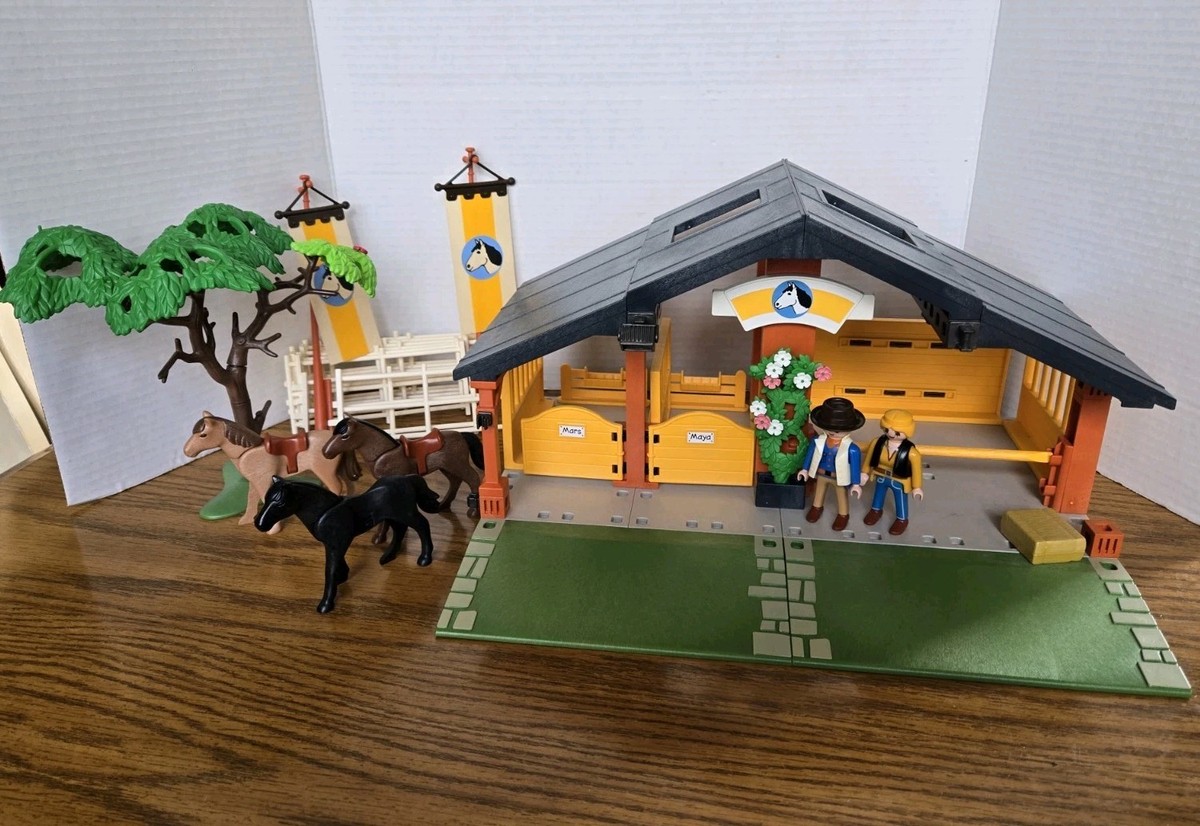 Playmobil 3120 Horse and Pony Ranch - Farm Barn Parts Lot
