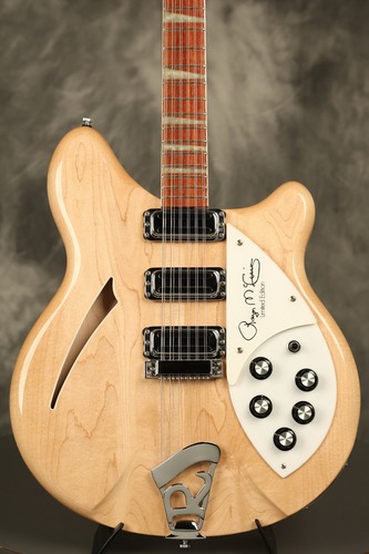 1989 Rickenbacker 370/12RM Roger McGuinn signature Mapleglo