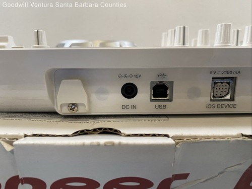 Pioneer USB DJ Controller Model: DDJ-WeGO3-w - Read - Bild 8 von 12