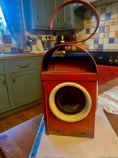 Vintage Kenyon "Kenlite" BS3143 Red Traffic Railway Lantern with kerosene burner