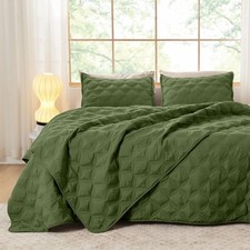 Litanika Oversized King Quilt Bedding Set 128x120 Inch Olive Green Comforter Bed