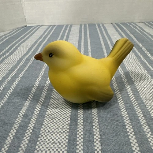 Vintage Fenton Art Glass Yellow Bird Figurine w/ Original Label & Price Tag
