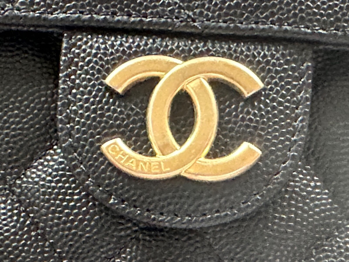 MIB 100%AUTH CHANEL 23P Black Caviar Leather Small Hobo Bag MIB 100%AUTH CHANEL 23P Black Caviar Leather Small Hobo Bag