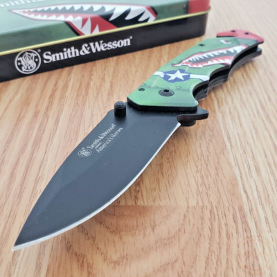 Smith & Wesson Americas Folding Knife 3.25'' Stainless Blade Synthetic Handle