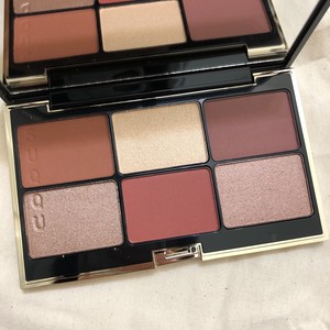 suqqu blush compact
