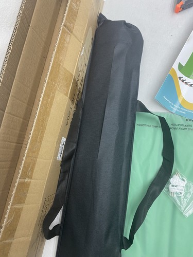 6.5 X 9.8 Green Screen Backdrop Kit with Ft Stand for Photography - Picture 7 of 9