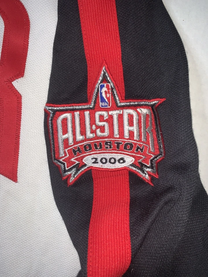 Preowned- Reebok 2006 Houston NBA All Star Performance Sweater Mens (Size L) - Image 3 of 4