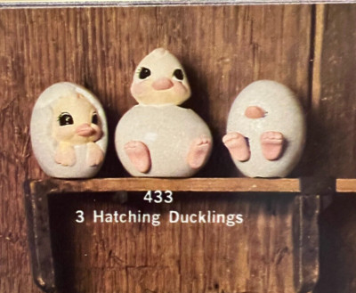 VINTAGE SCIOTO CERAMIC MOLD #S-433 THREE HATCHING DUCKLINGS 2 1/2''