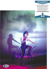 ALICE COOPER SIGNED 8x10 PHOTO SHOCK ROCK VINYL LEGEND E PROOF BECKETT COA BAS