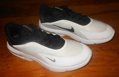 Nike Air Max Advantage 3 training shoes  Women's size 10 M  Excellent condition