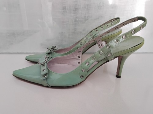 Christian Dior décolleté slingback in pelle brevettata con fiocco da donna taglia 40 - Foto 5 di 10