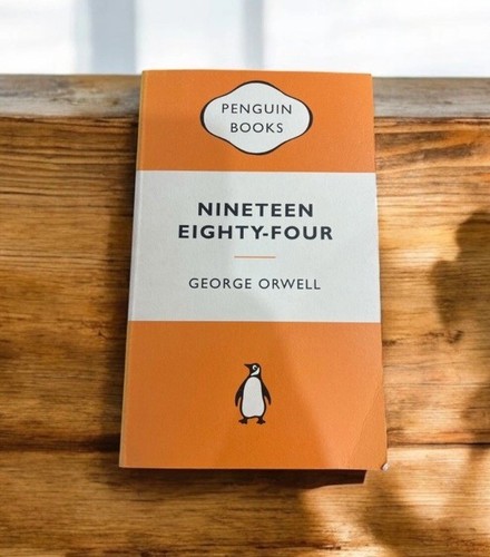 Nineteen Eighty-Four 1984 by George Orwell (Paperback) Book English