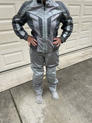 JACKET [  OLYMPIA- AIRGLIDE 4  # WJ 212 S ]  WOMANS     SMALL    SILVER/PEWTER