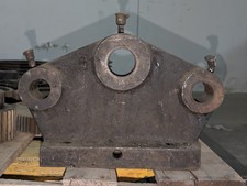 Unbranded Triple Bore Pillow Block Bearing Housing Cast Iron Industrial