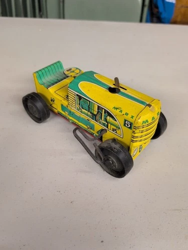 Vintage MARX Wind Up TIN TRACTOR No 5 YELLOW Red Metal FARM Antique