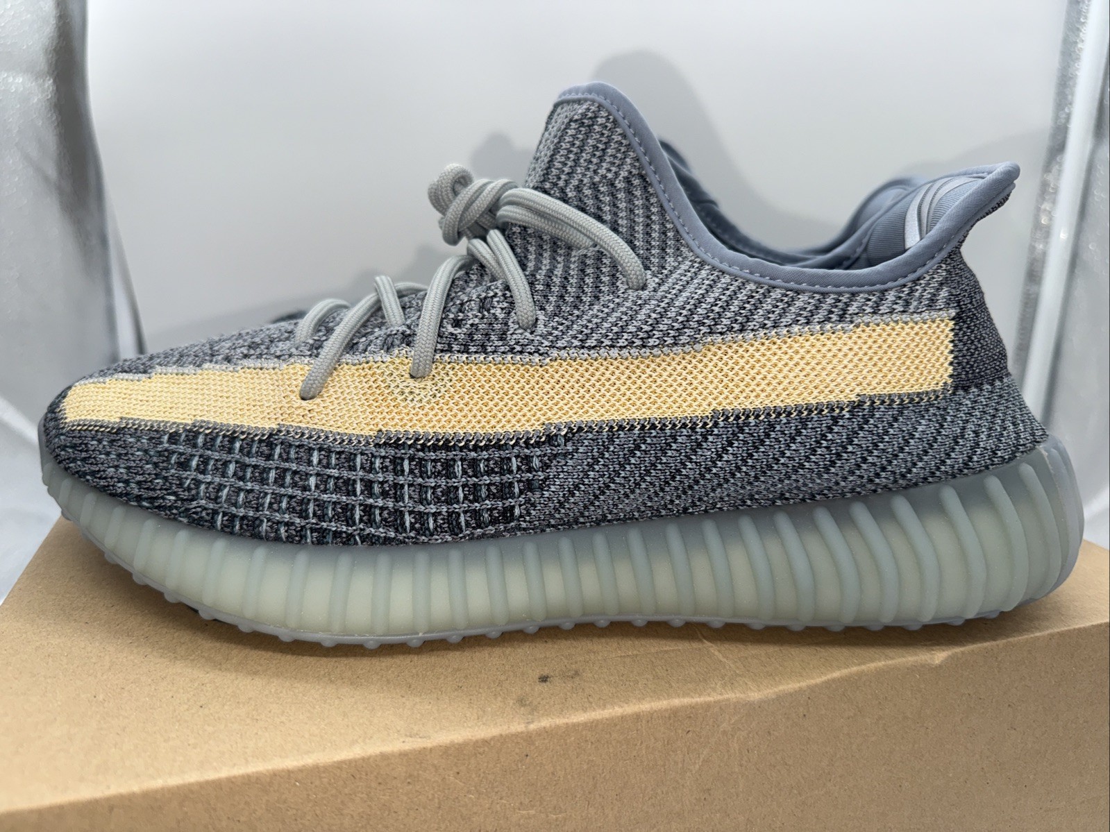 Adidas Yeezy Boost 350 V2 Ash Blue - Size 11 - GY7657