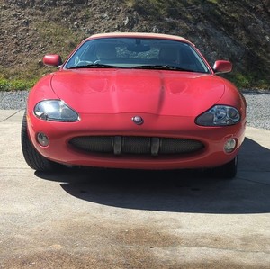 2001 Jaguar XKR 