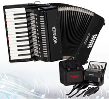 Hohner STUX 18 Bass Student XII Piano Accordion with Gig Bag and Straps