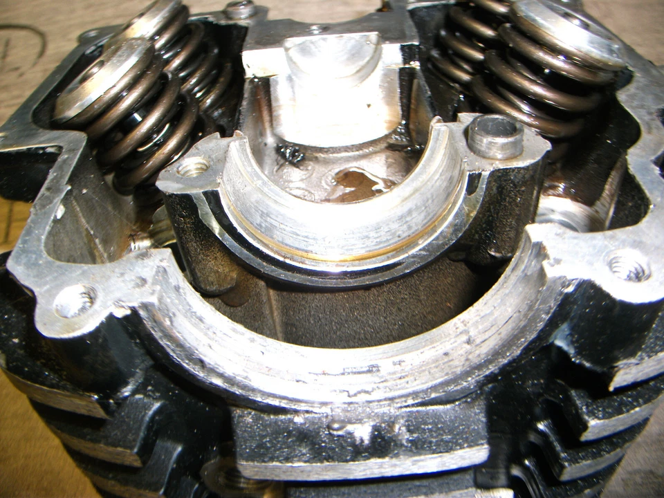 KTM LC4 620 SC SUPER COMPÉTITION / Tête De Cylindre Avec Soupapes - Photo 2/4