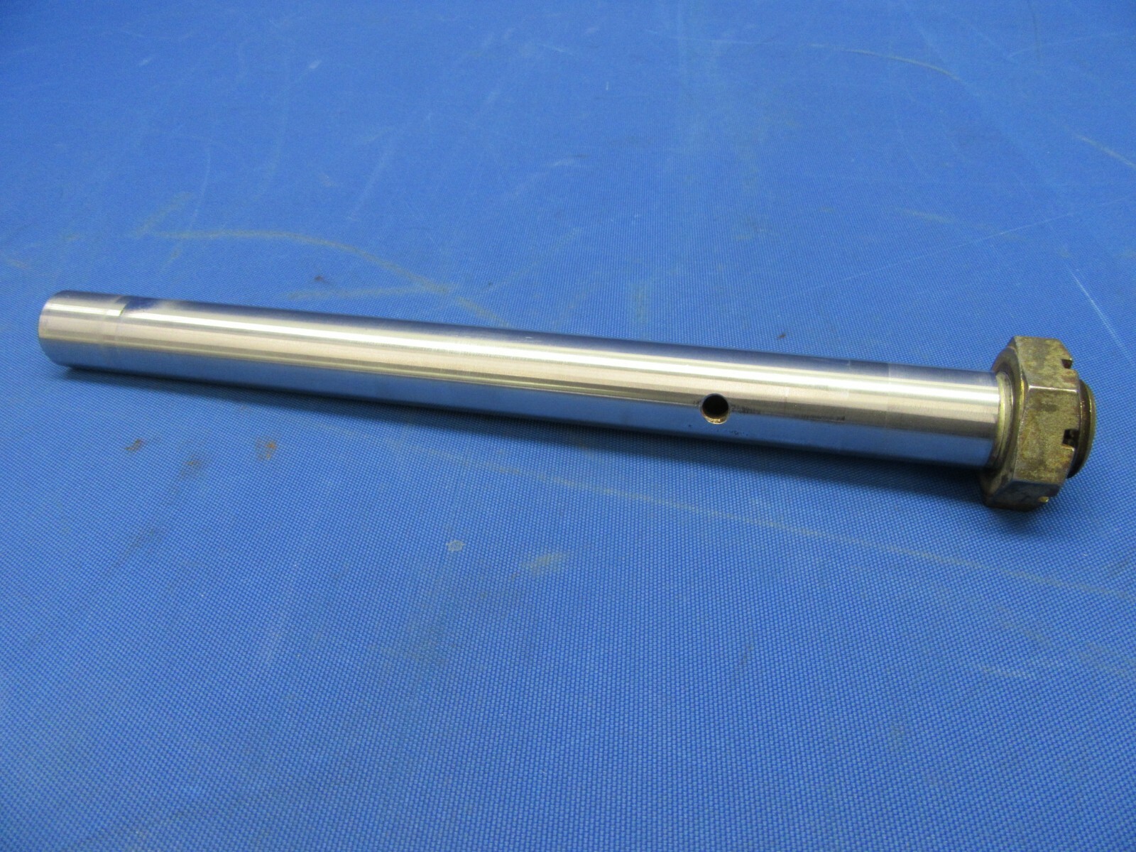 Rockwell Commander Main Landing Gear Trunnion Pin P/N 452141 (1020244