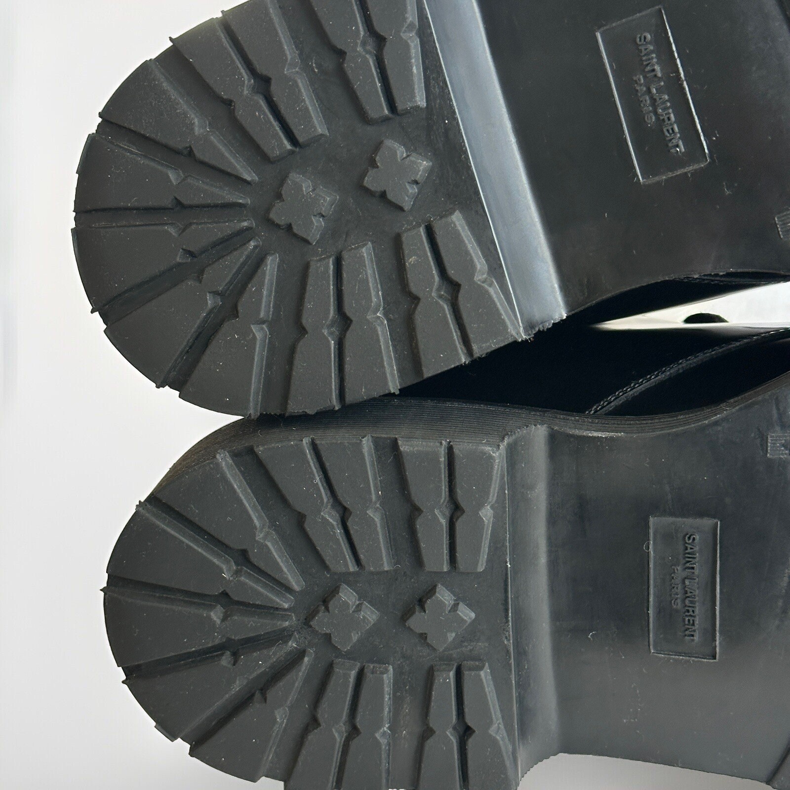 Stivali Saint Laurent $1500 neri vernice pelle classici esercito uomo 41 8