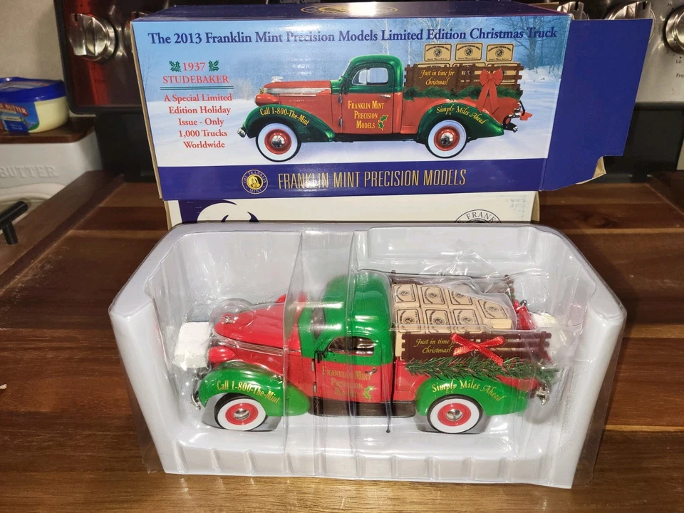 Camión Studebaker Franklin Mint edición navideña 1937 Foto 2 de 4
