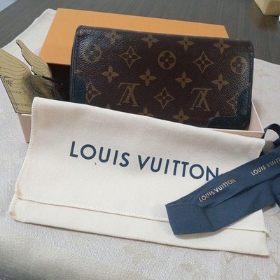Louis Vuitton. Excellent Condition Monogram, Retiro, Zippy Wallet Long Wallet