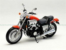for AOSHIMA for Yamaha for Vmax motorcycle Red 1:12 Truck Pre-built Model