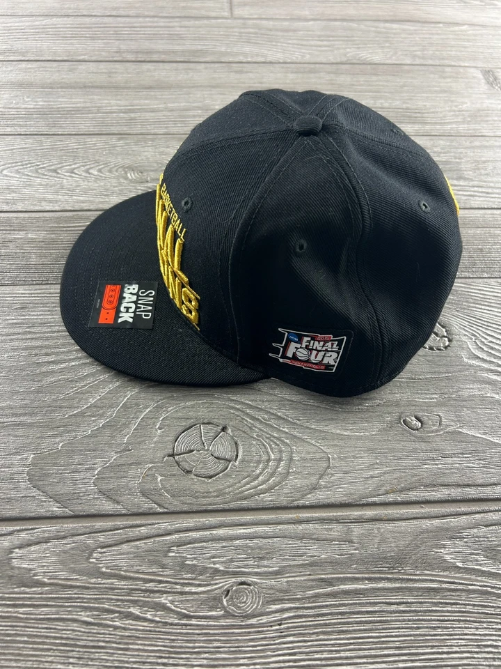 Nike Team 2015 NCAA Regional Hat Cap Black & Gold Final Four SnapBack Kentucky - Image 4 of 4